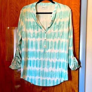 Relativity Aqua and White Tie Dye Button Top